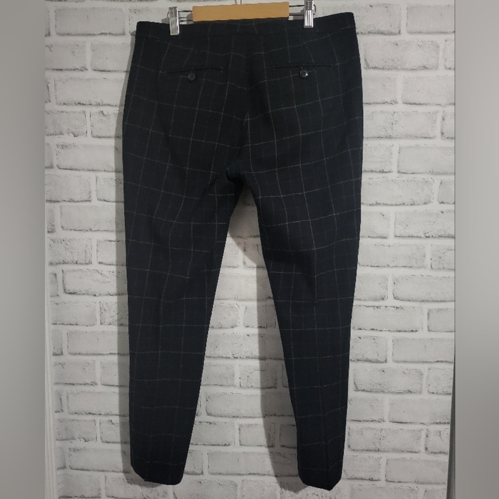 Theory De Modele Cropped Blue Plaid Pants size 8 - Picture 3 of 6